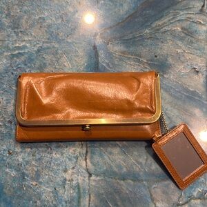 HOBO Rachel Continental Wallet - Polished Leather